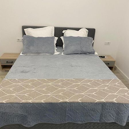 Apartament Satina Крайова Экстерьер фото