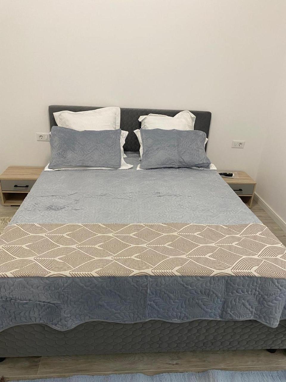 Apartament Satina Крайова Экстерьер фото